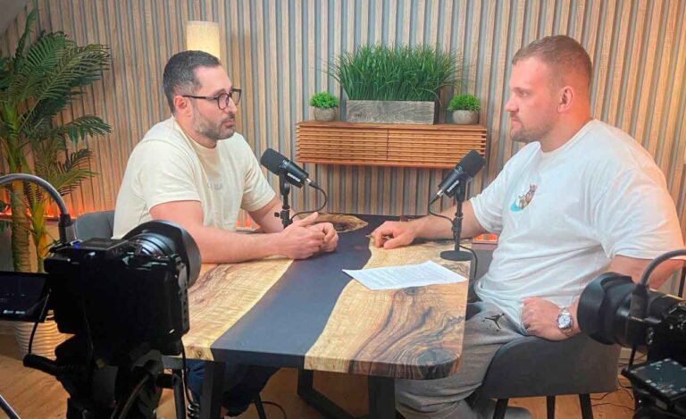 Обложка статьи «Кирилл Сарычев и Александр Дзидзария в подкасте: «О жизни и здоровье»»